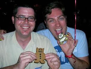 Frankenchrist and Merric: Eating a Sawa Panda Frankenchrist and Merric: Eating a Sawa Panda